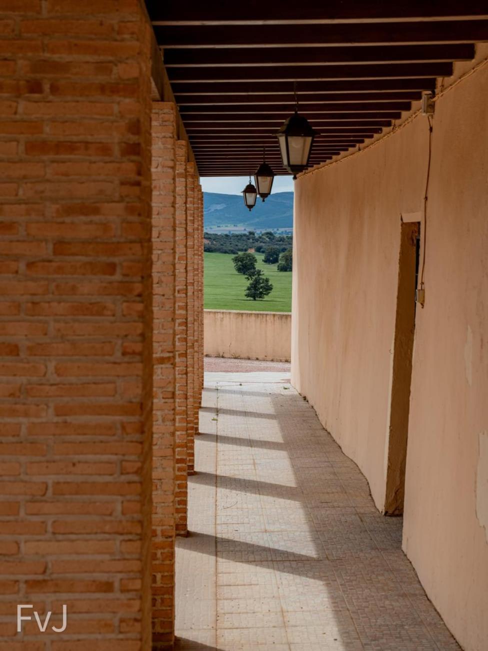 Finca Casa Rural De La Mata Toledo Exterior photo